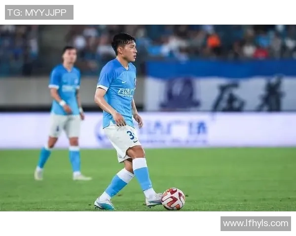 大连人对阵申花精彩比赛录像回顾与分析全场亮点尽在其中